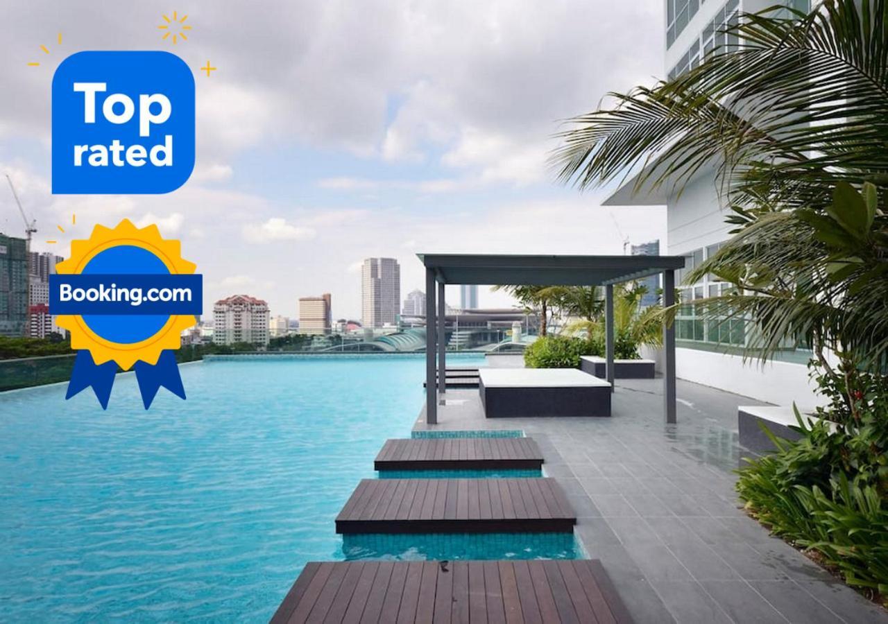 Paragon Suites Studios With Private Jacuzzi Near Ciq Rts Johor Bahru Eksteriør bilde