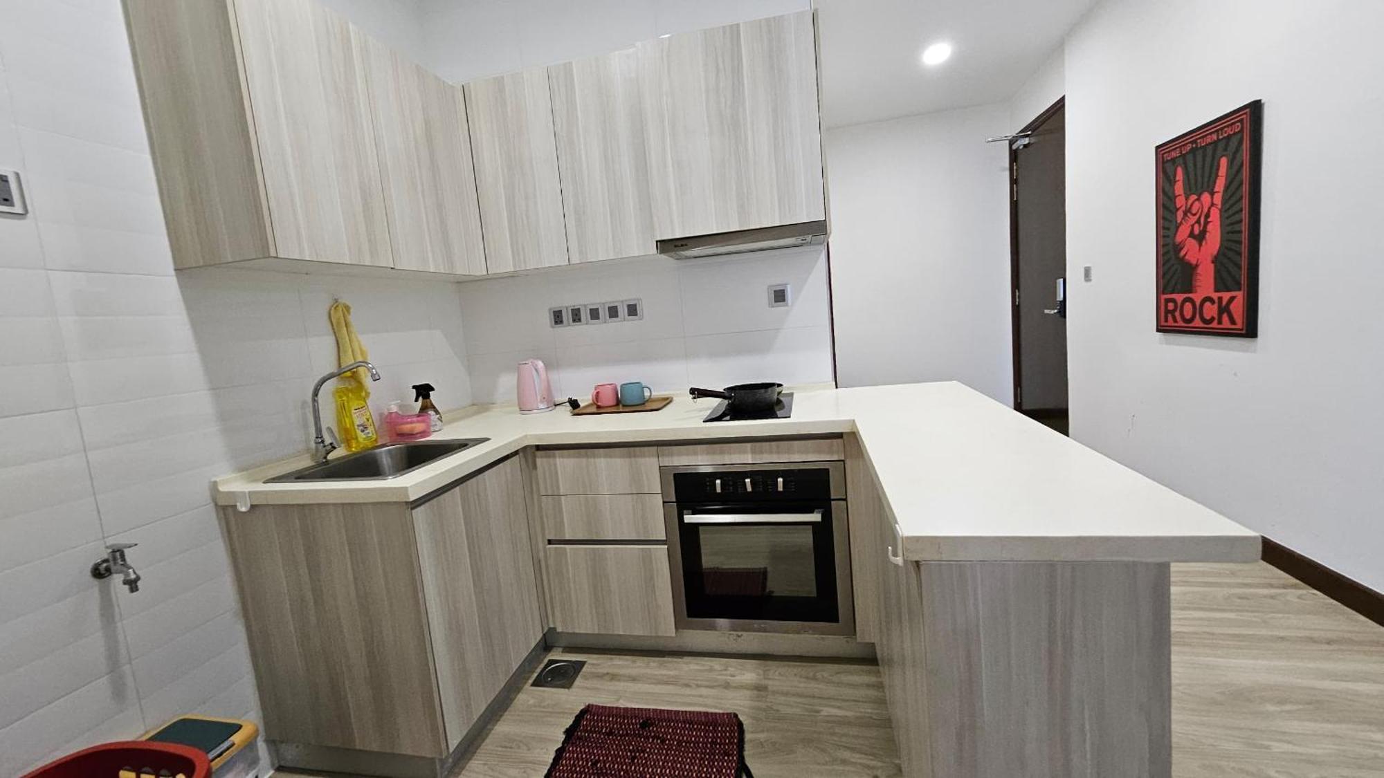 Paragon Suites Studios With Private Jacuzzi Near Ciq Rts Johor Bahru Eksteriør bilde